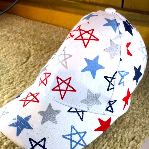 Hat - Picture 1 of 4